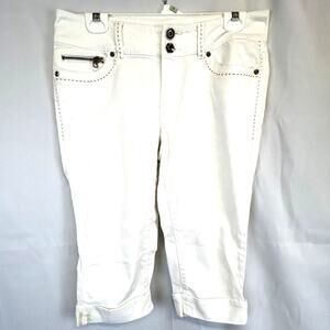 INC International Concepts white denim capri jeans size 8 zipper pocket